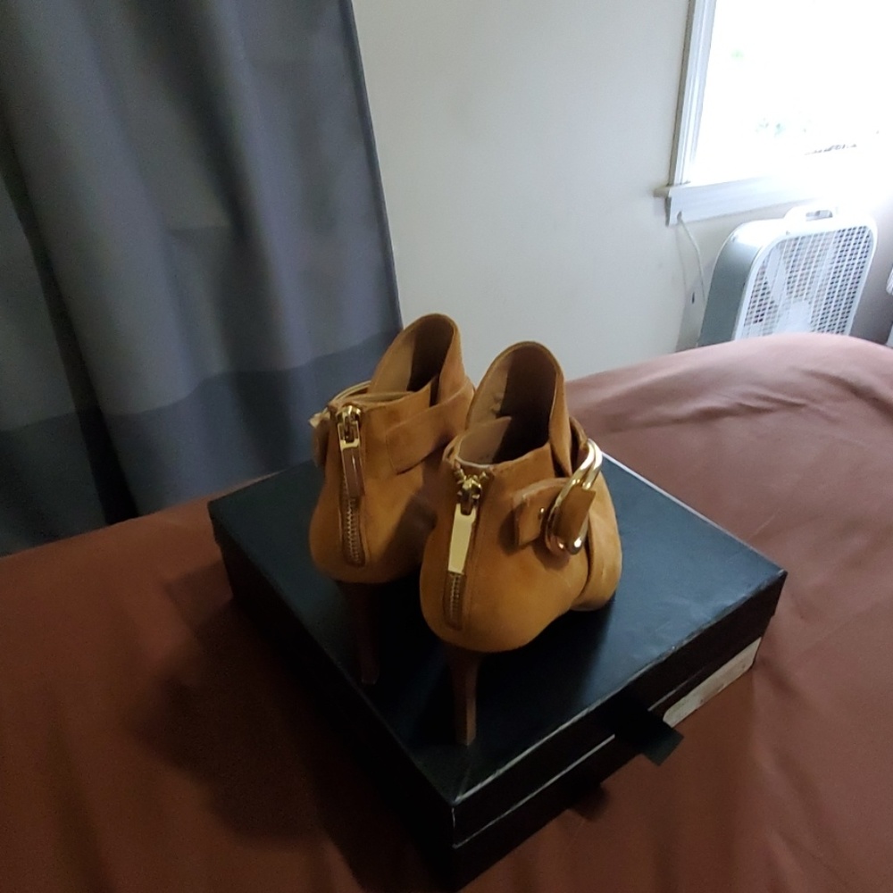 boots